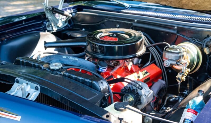 
								1965 Chevrolet Impala Blue full									
