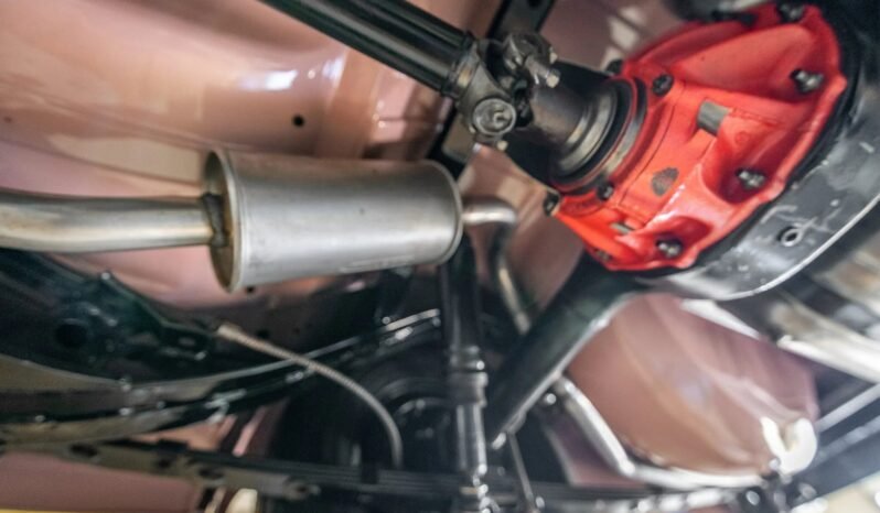 
								1957 Ford Thunderbird V8 full									