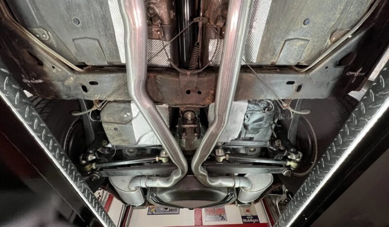 
								1971 Chevrolet C3 Corvette full									