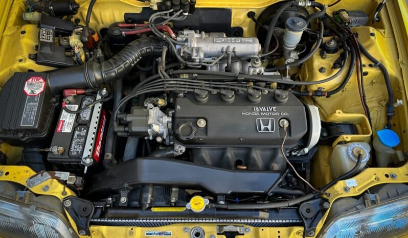 
								1988 Honda CRX Si 1.6 full									