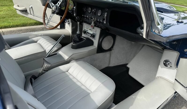 
								1967 Jaguar XKE Series I Roadster full									