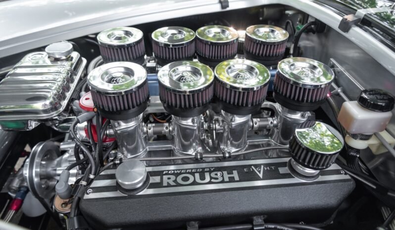 
								1964 Superformance MKIII Shelby Cobra V8 full									