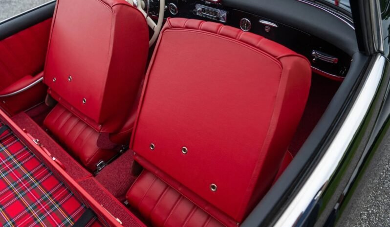 
								1956 Mercedes-Benz 190SL Black full									