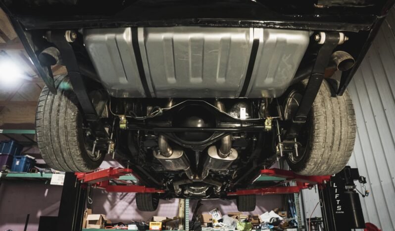 
								1977 Pontiac Firebird full									