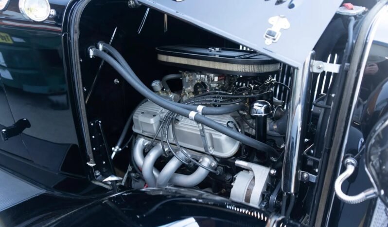 
								1932 Ford Hot Rod Roadster full									