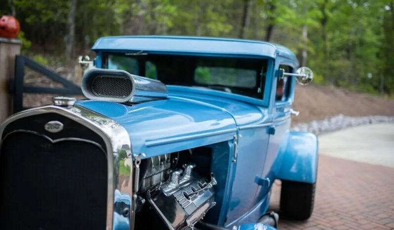 
								1931 Ford Model A 5-Window Hot Rod full									