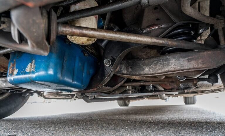 
								1966 Lincoln Continential Convertible Blue full									