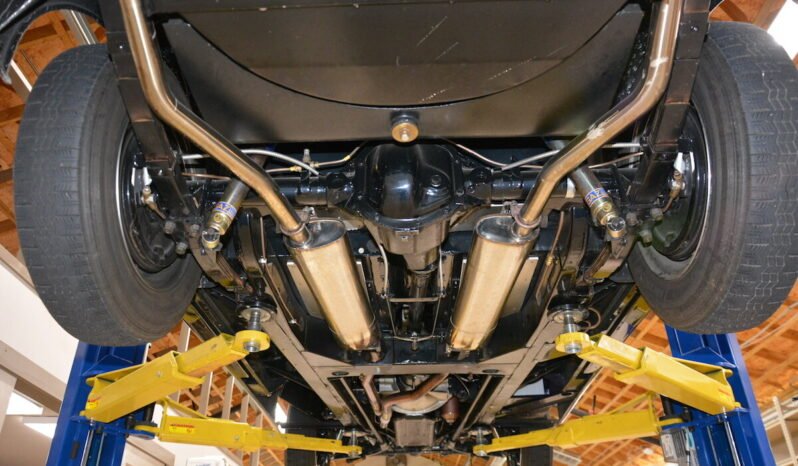 
								1956 Jaguar XK140 Black full									