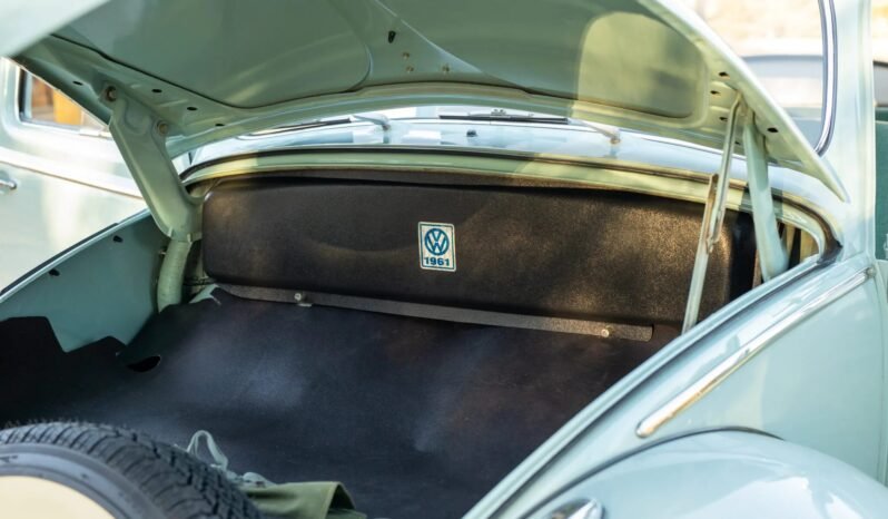 
								1961 Volkswagen Beetle Seafoam Green full									