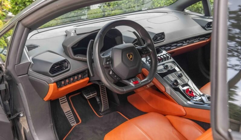 
								2015 Lamborghini Huracan LP610-4 full									