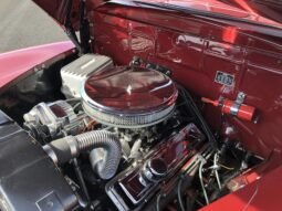 1942 Ford Super Deluxe V8