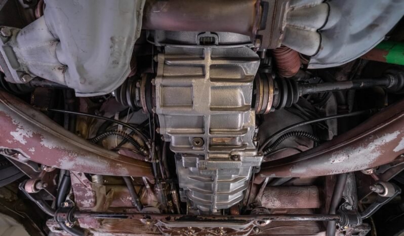 
								1989 Porsche 911 Turbo White full									