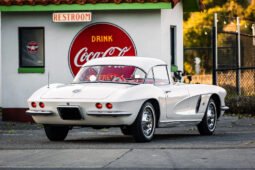 1962 Chevrolet Corvette White