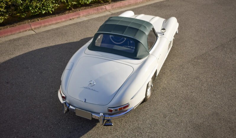 
								1961 Mercedes-Benz 300SL White full									