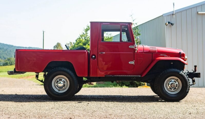 
								1964 Toyota FJ45 full									