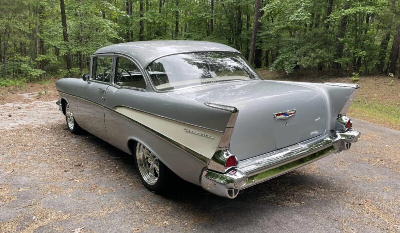 
								1957 Chevrolet 210 2dr full									
