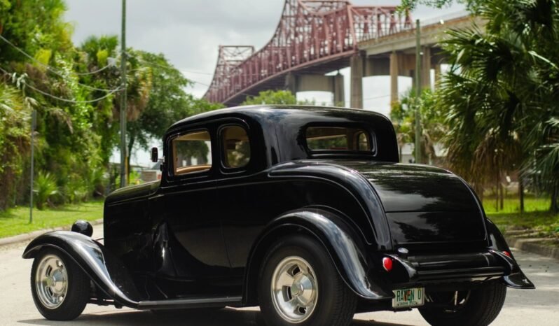 
								1932 Ford 5-Window Coupe Street Rod full									
