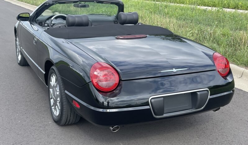 
								2002 Ford Thunderbird V8 full									