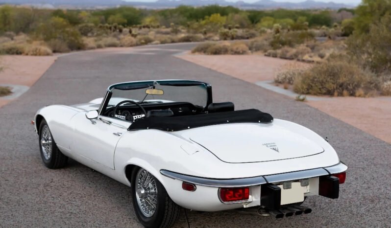 
								1974 Jaguar XKE Roadster V12 full									