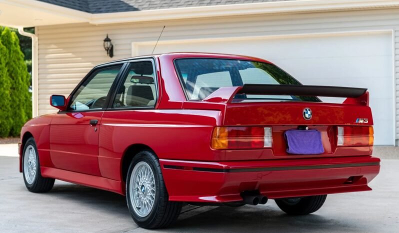 
								1988 BMW M3 Coupe full									