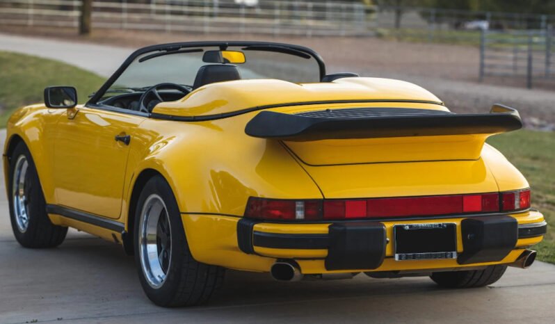 
								1989 Porsche 911 Speedster full									