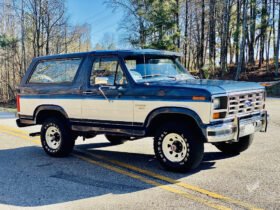 1986 Ford Bronco XLT 4X4