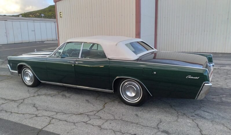 
								1966 Lincoln Continental Convertible full									
