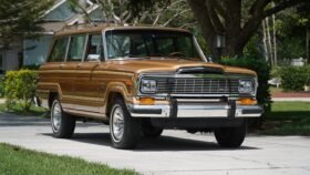 1983 Jeep Wagoneer Limited V8