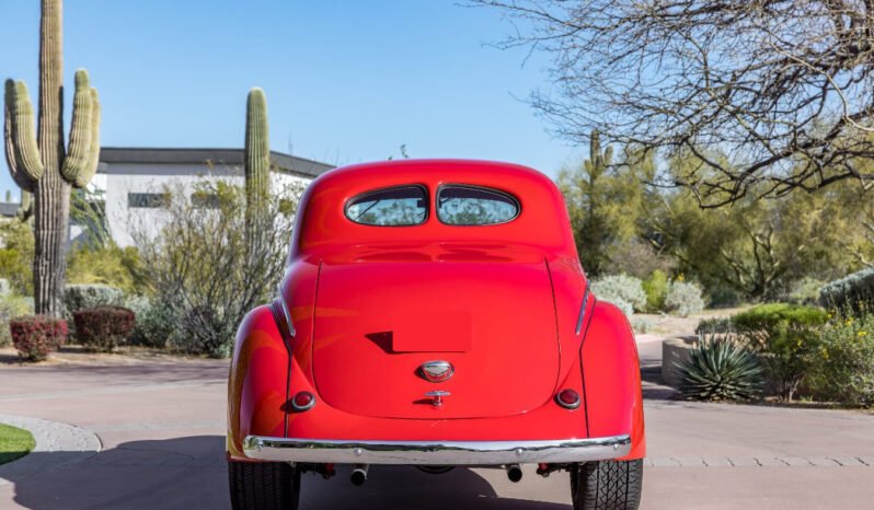 
								1940 Willys Model 440 full									