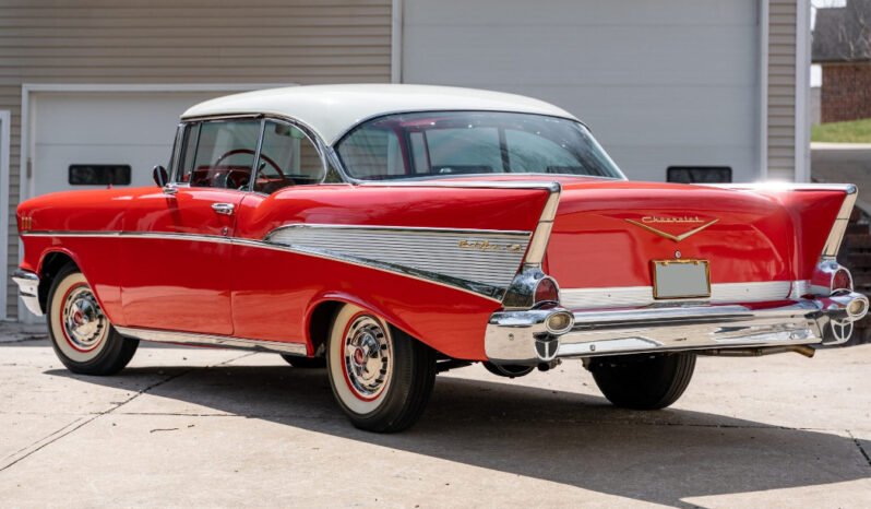 
								1957 Chevrolet Bel Air 2-Door full									