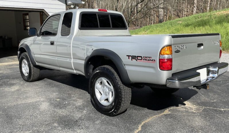 
								2003 Toyota Tacoma Xtracab full									