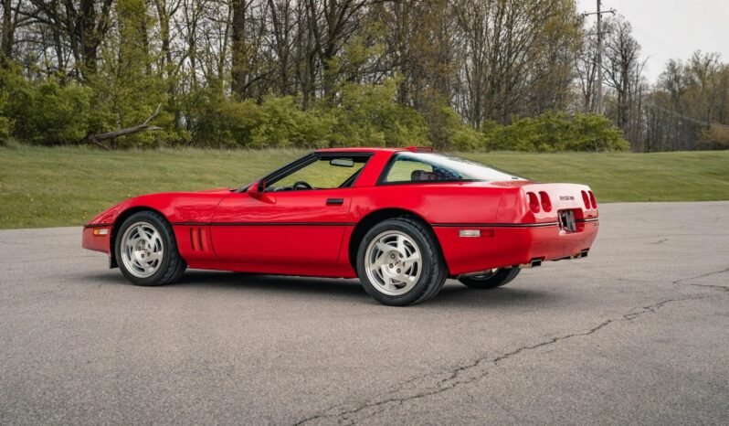 
								1990 Chevrolet Corvette ZR-1 C4 full									