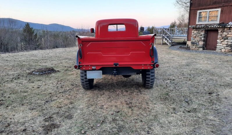 
								1950 Dodge B2 Power Wagon full									