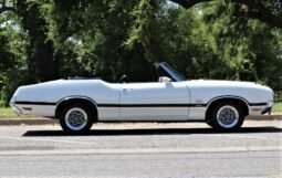 
										1970 Oldsmobile 442 W30 Convertible V8 full									