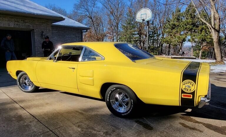 
								1969 Dodge Coronet Super Bee V8 full									