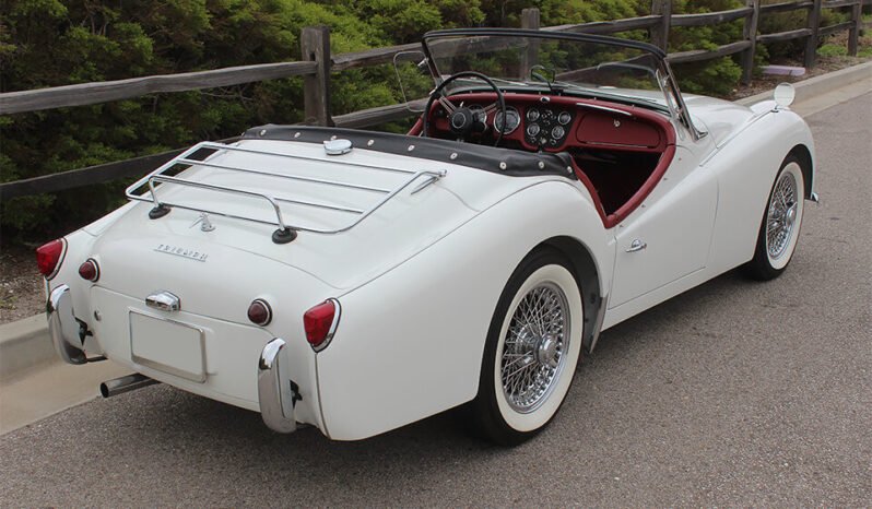 
								1960 Triumph TR3A White full									