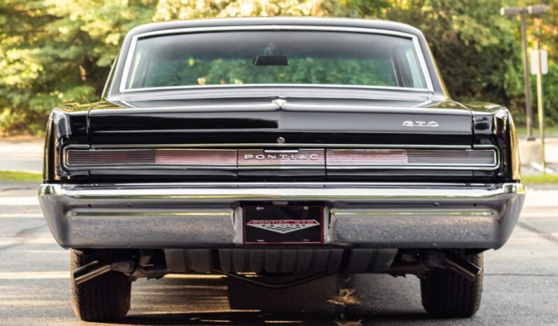 
								1964 Pontiac GTO Black full									