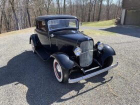1932 Ford 3-Window Coupe Hot Rod