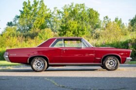 1965 Pontiac GTO 400 V8