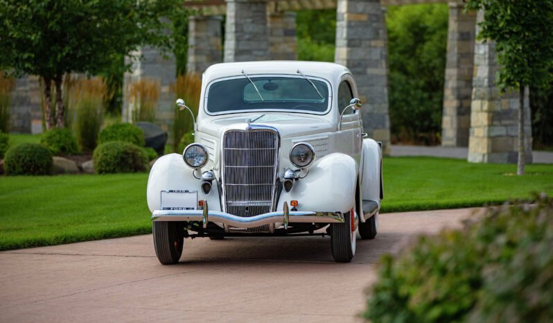
								1935 Ford Model 48 Three-Window Coupe full									