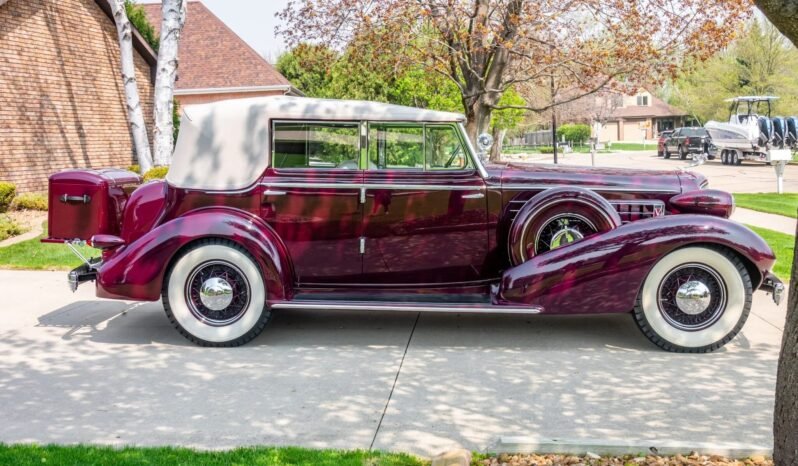 
								1935 Cadillac Model 355-D V8 full									