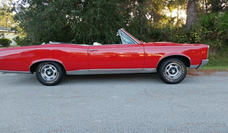 
								1967 Pontiac GTO Red full									