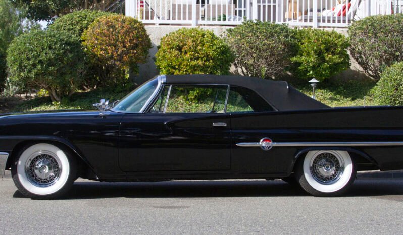
								1961 Chrysler 300G Convertible V8 full									