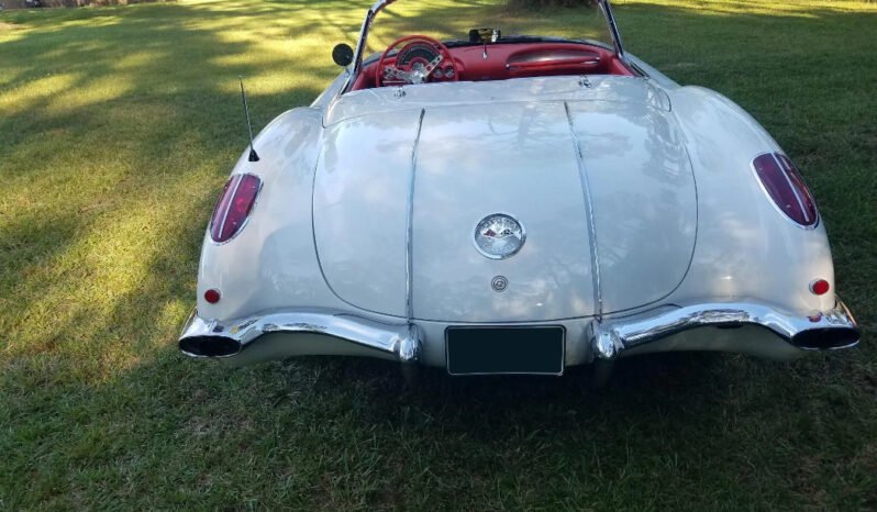 
								1958 Chevrolet Corvette C1 full									