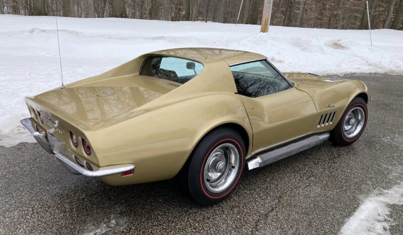 
								1969 Chevrolet Corvette V8 Coupe full									