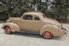 1939 Hudson 112 Utility Coupe