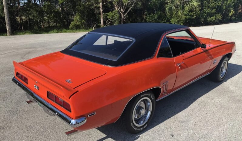 
								1969 Chevrolet Camaro Hugger Orange full									