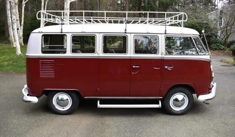 
								1967 Volkswagen Type 2 Deluxe full									
