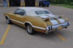 
										1970 Oldsmobile Cutlass Supreme full									