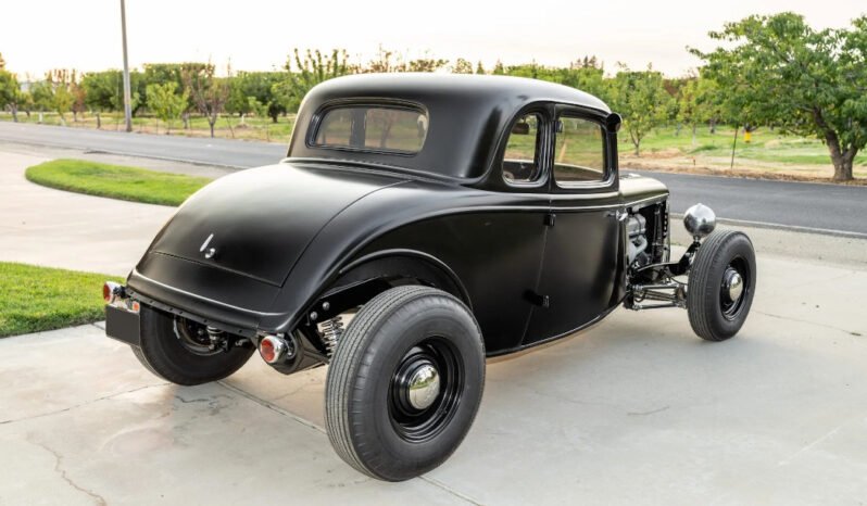 
								1933 Ford 5-Window V8 full									